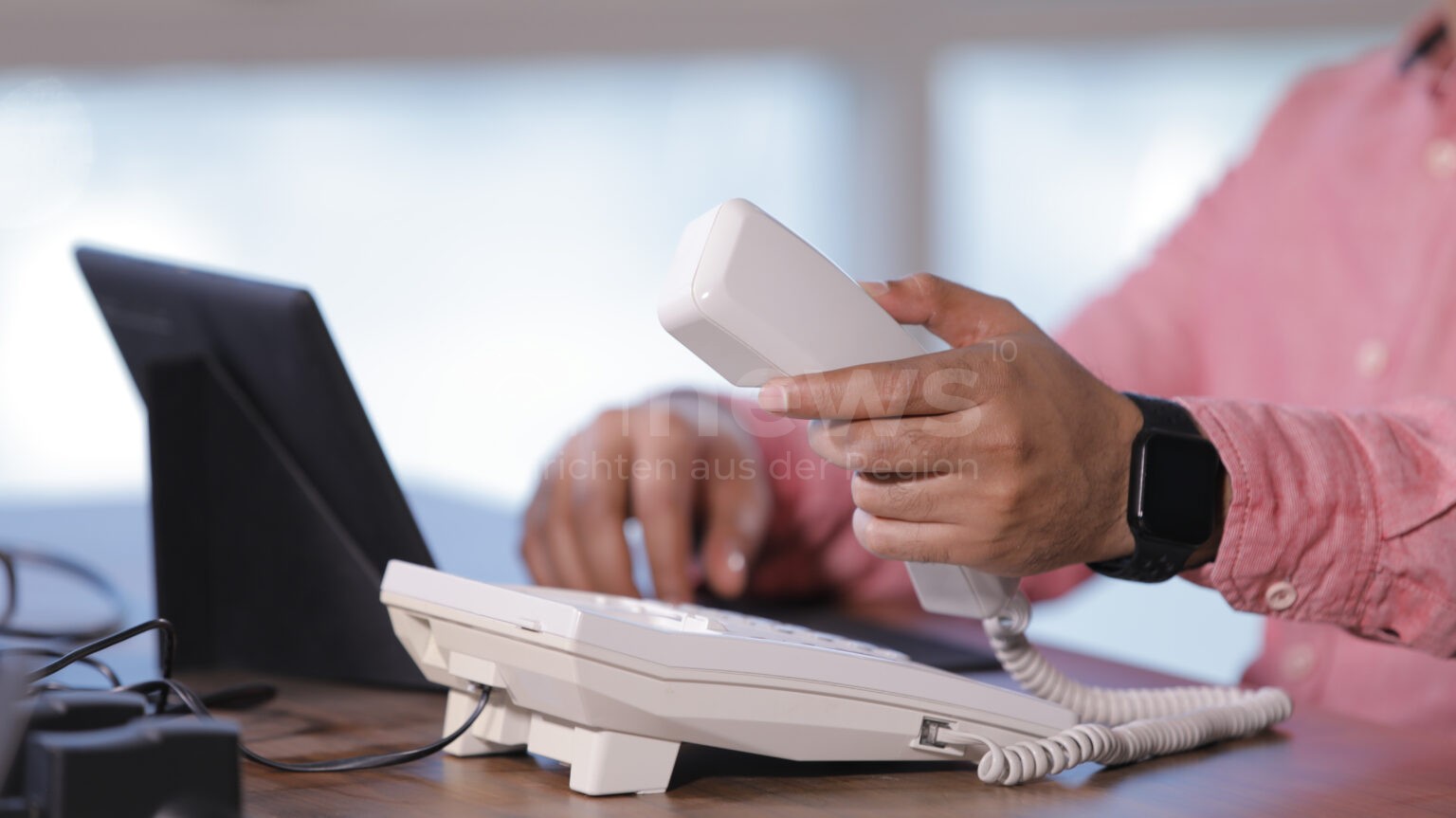 SCHWANDORF - Versuchter Betrug am Montag (06.10.2025) vereitelt! Mann (53) durchschaut gefälschte E-Mail und verhindert Kauf von Geschenkgutscheinen!