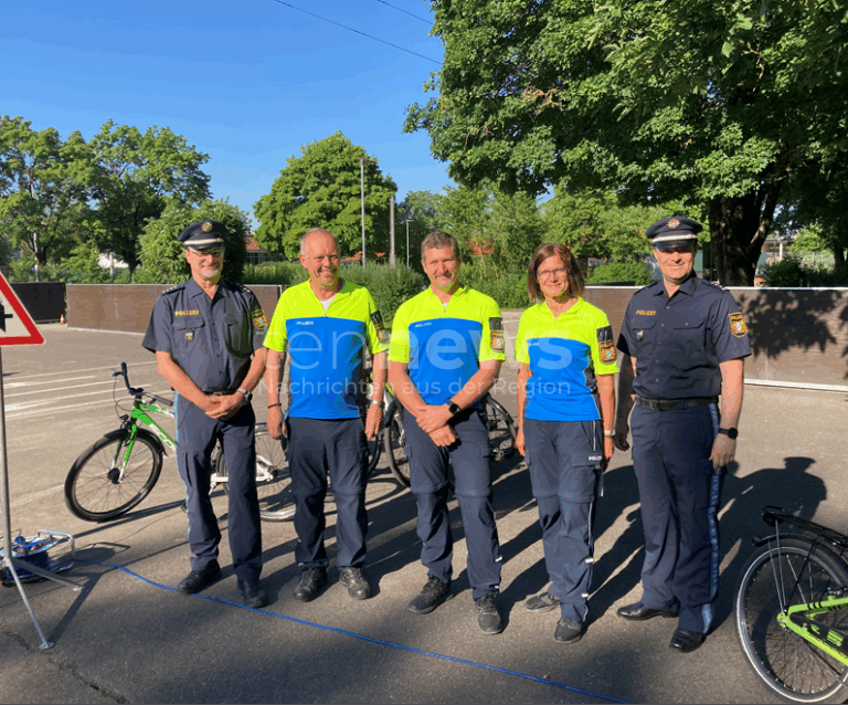 MÜHLDORF - 🚦 Wechsel in der Jugendverkehrsschule: Jürgen Schneider geht in Ruhestand, erfahrener Nachfolger übernimmt die Leitung! 👮‍♂