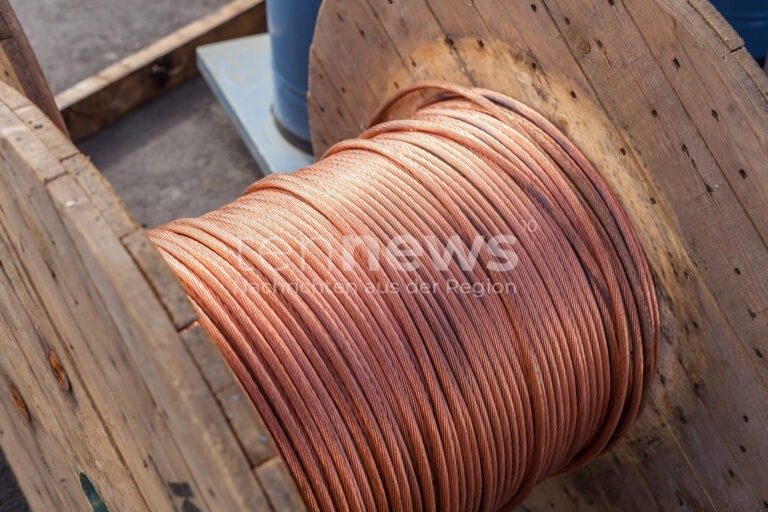 OBERSTREU - ⚡ Großer Diebstahl am Dienstag (28.10.2025)! Unbekannte stahlen 150 kg Elektrokabel - verdächtiger Kastenwagen mit Kölner Kennzeichen! 🚐