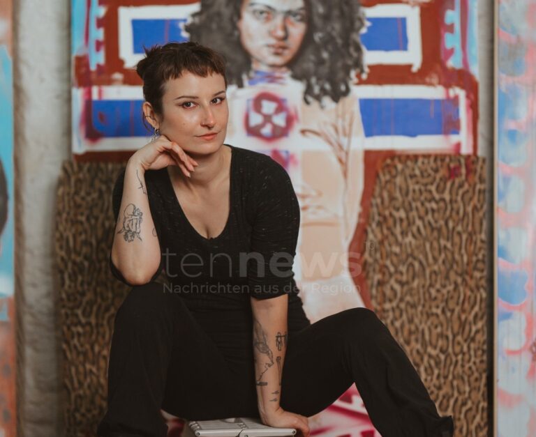 REGENSBURG - 🎨 Workshop "Malerei und Zeichnung" am Mittwoch und Donnerstag (05./06.11.2025)! Barbara Muhr zeigt kreative Mischtechniken - nur 5 Euro! 🖌