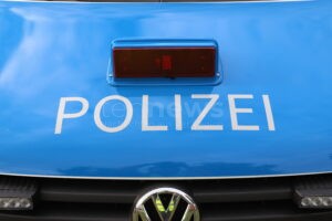 🚚 SCHROBENHAUSEN – Ohne Führerschein am Steuer erwischt am Dienstag (11.11.2025): Lastwagen gestoppt, Polizei beschlagnahmt Führerschein, Ermittlungen laufen. 🚔