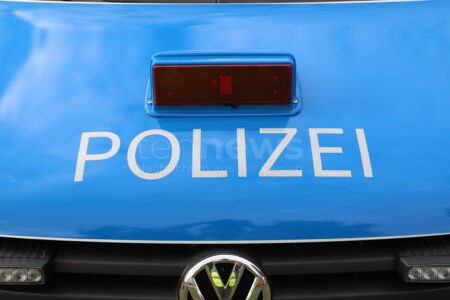 🚚 SCHROBENHAUSEN – Ohne Führerschein am Steuer erwischt am Dienstag (11.11.2025): Lastwagen gestoppt, Polizei beschlagnahmt Führerschein, Ermittlungen laufen. 🚔