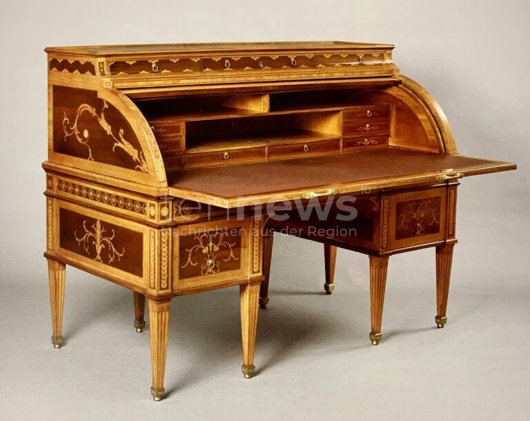 BAMBERG - 🎨 Kunstsnack am Dienstag (11.11.2025) zur Mittagszeit! Erlesene Schreibmöbel mit technischer Raffinesse in der Neuen Residenz! ✍