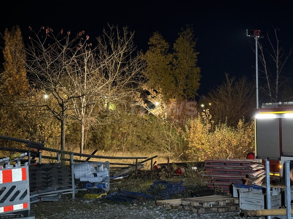 Schrecklicher Fund in München: Feuerwehr entdeckt Leiche bei Brand in Obdachlosenlager - tennews MÜNCHEN - 🚨 Schrecklicher Fund in Nacht auf Dienstag (04.11.2025): Feuerwehr entdeckt Leiche bei Brand - Mordkommission ermittelt wegen Gewaltdelikt! 🔍