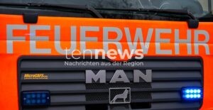TÖGING AM INN - 🔥 Tragischer Balkonbrand am Sonntag (23.11.2025)! Bewohnerin (56) stirbt nicht durch Feuer - medizinischer Notfall vermutet! 🚑