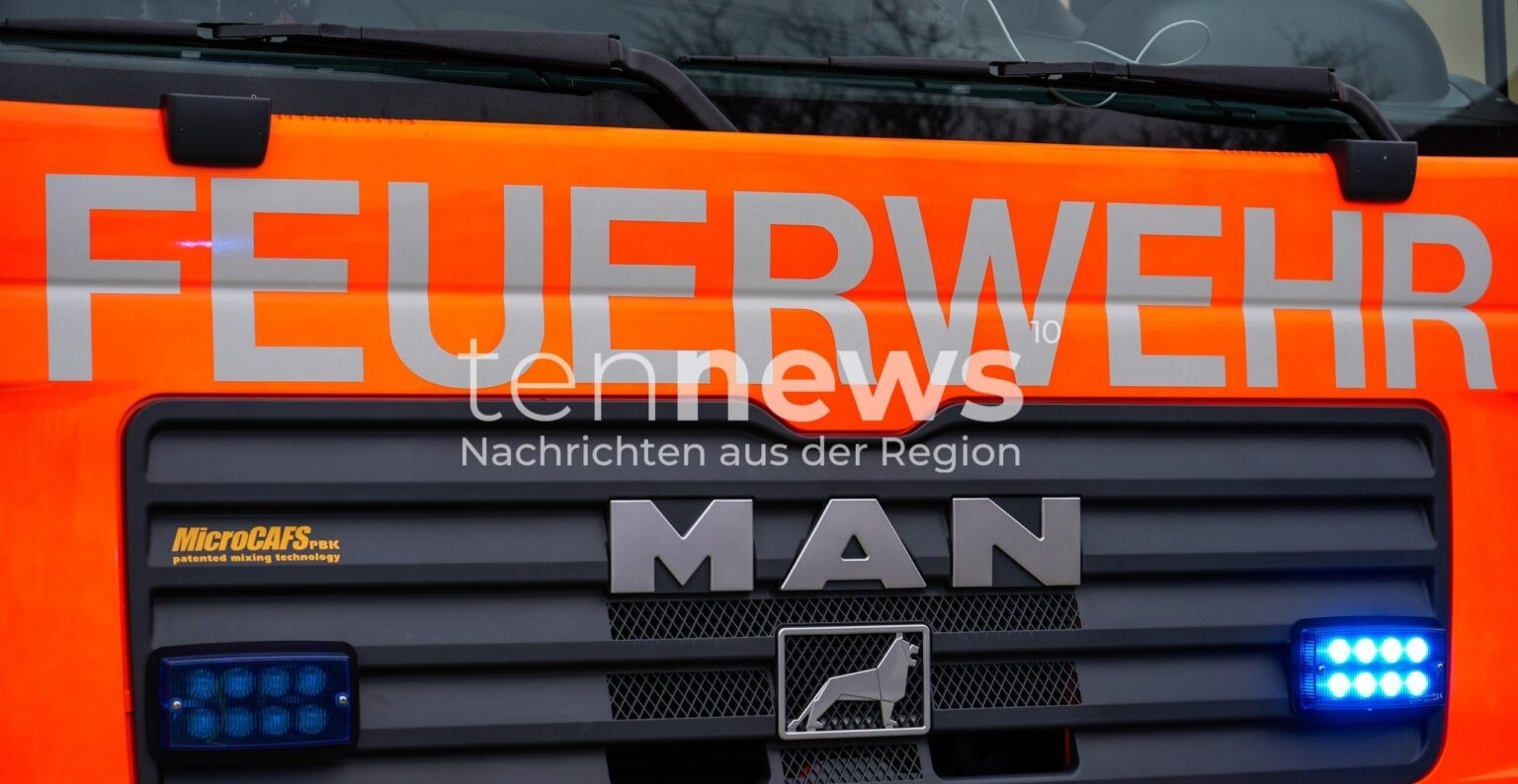 Feuer im Wohnhaus: Sechs Personen aus verrauchtem GebĂ€ude gerettet - tennews INGOLSTADT - đ„ Dramatischer Brand am Freitag (14.11.2025) in der KeplerstraĂe! Sechs Personen gerettet - GebĂ€ude unbewohnbar! đ