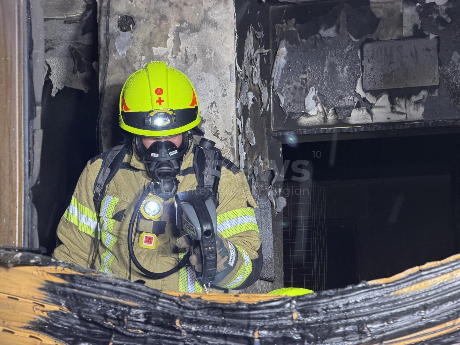 🔥 ROTH - Drei Personen bei Küchenbrand am Montagmorgen (26.11.2025) verletzt. Zwei Katzen leider versendet. Weitere Haustiere durch Feuerwehr gerettet. 🚒