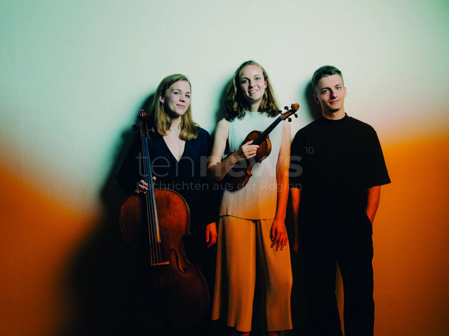 Amelio Trio beschließt Konzertreihe: Drei Preisträger mit "elektrisierender Interpretation" - tennews SCHROBENHAUSEN - 🎹 Amelio Trio am Samstag (15.11.2025) im Pavillon! ECHO Rising Star 2026/27 mit "elektrisierender Interpretation"! 🎻