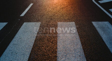 REICHERTSHOFEN - 🚗 Frau (34) fährt am Montag (03.11.2025) auf stehendes Auto an Zebrastreifen auf! Mann (43) und Kind (4) bei Auffahrunfall verletzt! 💥