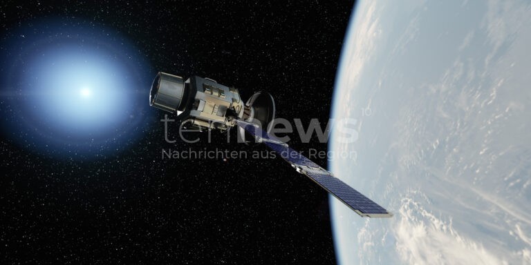 WÜRZBURG - 🚀 Brose steigt ins Satelliten-Geschäft ein! Kooperation mit Fraunhofer und BSC - Würzburg wird Raumfahrt-Standort! Aiwanger begeistert! 🛰