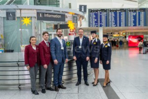 MÜNCHEN - 🌻 Flughafen München und Lufthansa starten Sunflower-Programm! Gelbe Sonnenblume hilft Menschen mit unsichtbaren Behinderungen! ✈️