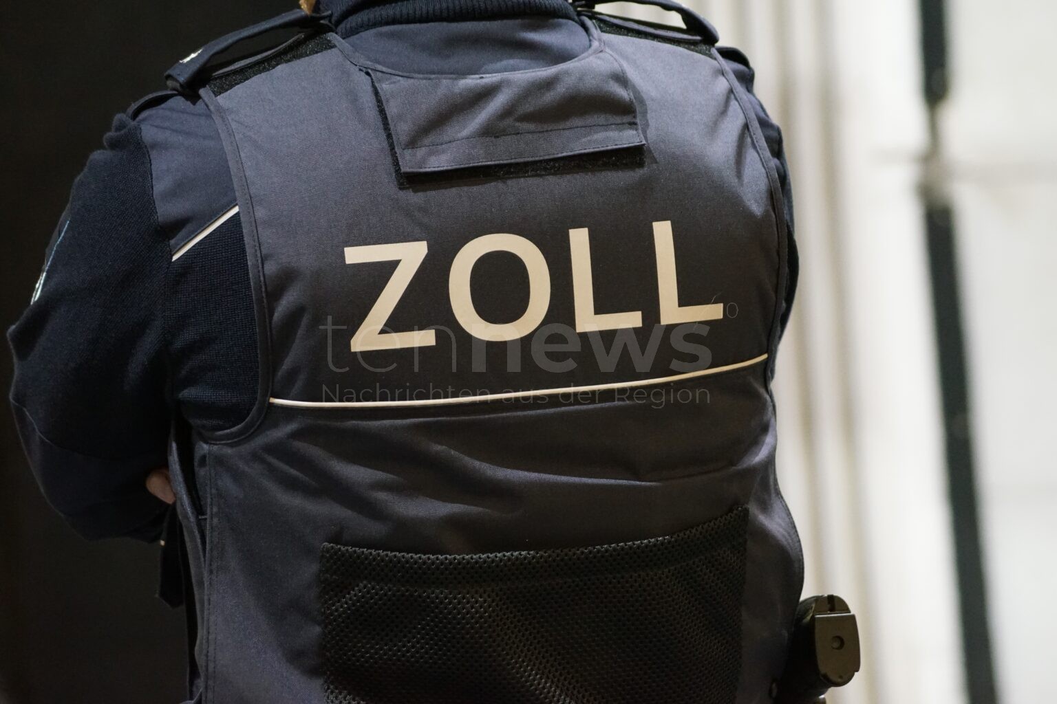 OBERBAYERN / NIEDERBAYERN - 🔍 Zoll-Razzia bei Gastro-Ehepaar! Verdacht auf Sozialversicherungsbetrug und Kurzarbeitergeld-Missbrauch! 💰