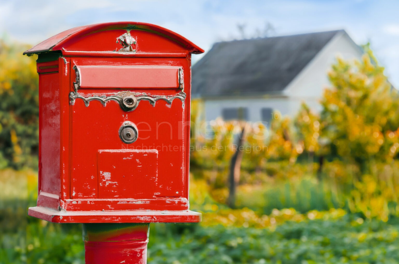 Briefkästen werden abgehängt: Dänemark macht Schluss mit der Post - nur noch Pakete! - tennews KOPENHAGEN - 📮 Dänemark schafft Ende Dezember die Briefzustellung ab! Alle Briefkästen werden abgehängt - nur noch Pakete! 📦