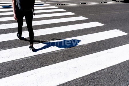 PFAFFENHOFEN AN DER ILM - 🚗 Zebrastreifen-Unfall am Mittwoch (03.12.2025)! 73-Jährige übersieht 16-Jährige auf Fußgängerüberweg! 🚶‍♀️