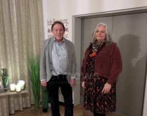 SCHROBENHAUSEN - 🕯 Neuer Friedhof erhält Verabschiedungsraum! Würdevoller Abschied in ruhiger Atmosphäre - Bürgermeister überzeugt! 🙏