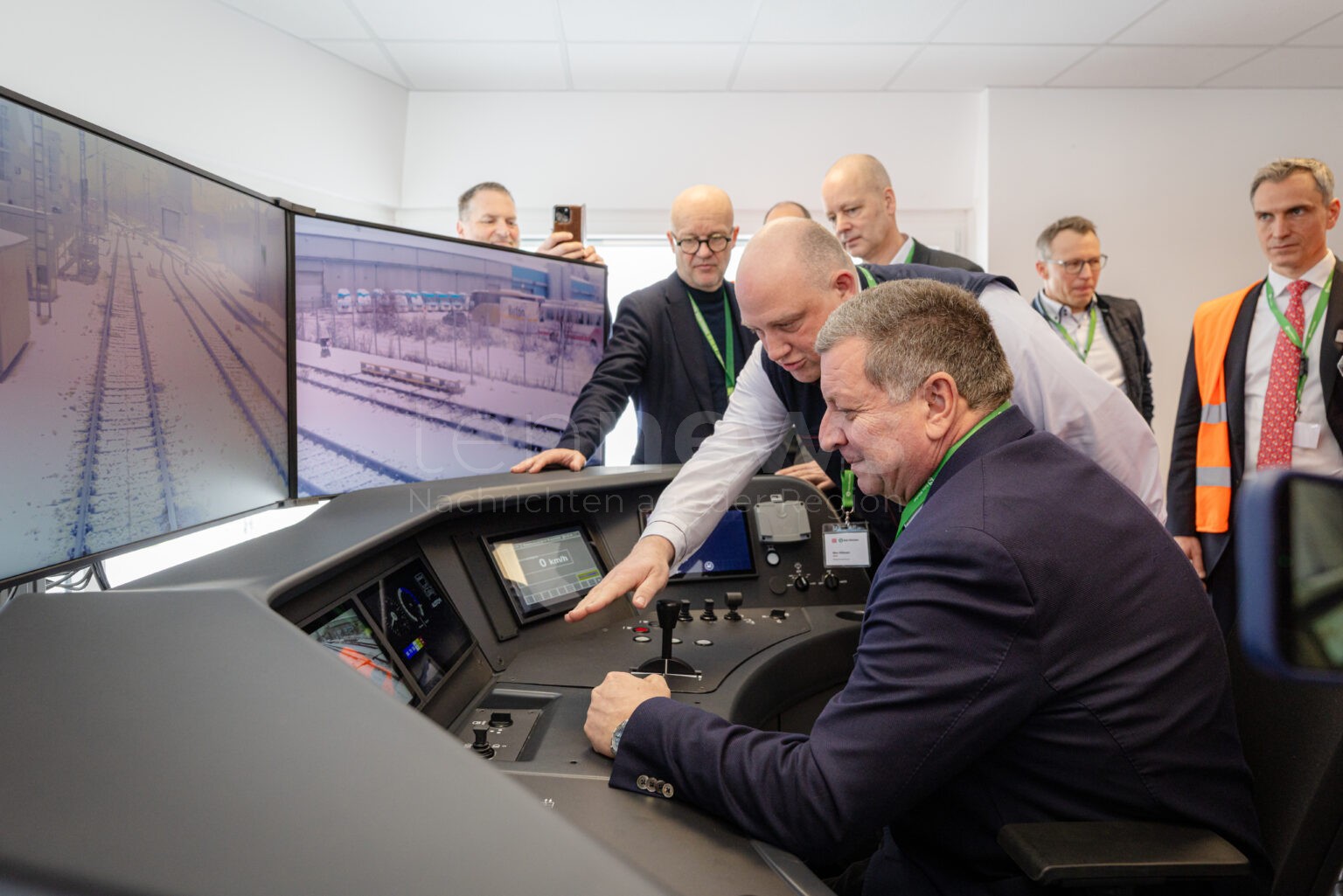 Premiere in Deutschland: S-Bahn fährt ferngesteuert per 5G - Lokführer sitzt im Büro! - tennews MÜNCHEN - 🚊 Premiere! S-Bahn fährt ferngesteuert per 5G - Lokführer sitzt im Büro! Rollout ab 2028 möglich! 📡