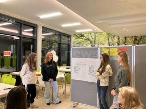 SCHROBENHAUSEN - 🎯 Klausurtagung am 9. und 10. Januar! Jugendstadtrat plant Lange Nacht der Demokratie und weitere Projekte für 2026! 🏛️