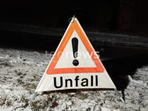 LANDKREIS PFAFFENHOFEN - 🚨 Glätteunfälle am Freitag (20.02.2026): Mehrere Verkehrsunfälle bei Schneefall und winterlichen Straßenverhältnissen! 🚒